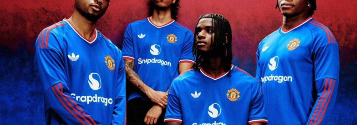 Das Königsblau feiert sein Comeback bei Manchester United im Retro-Stil